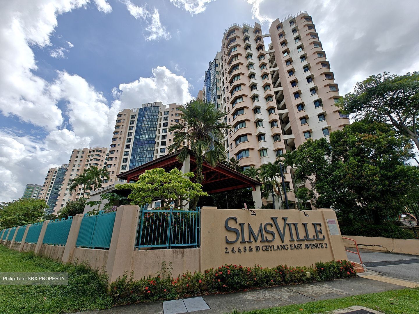 Simsville (D14), Condominium #580233521